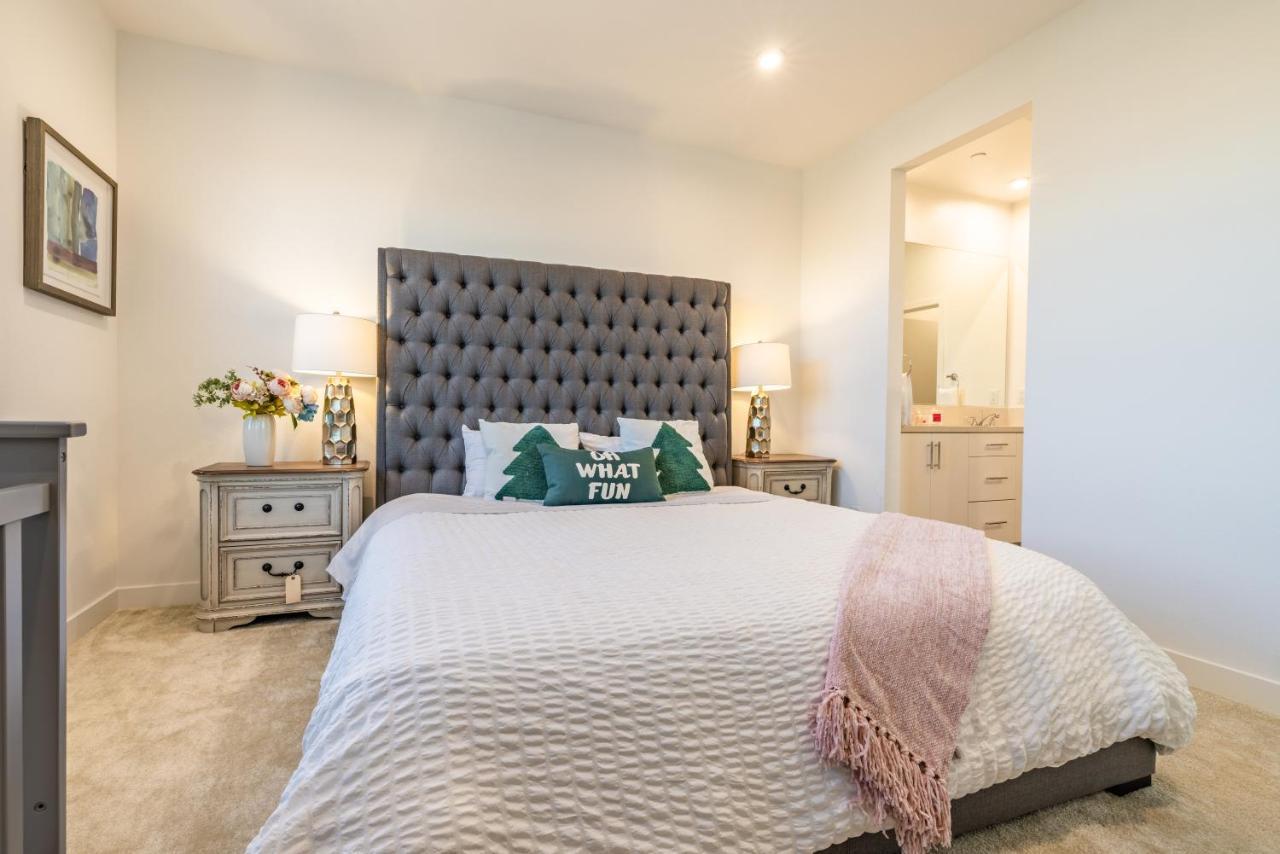 Disney Firework View 3 Bedrooms Townhouse Kitchen Fast Wifi อนาไฮม์ ภายนอก รูปภาพ